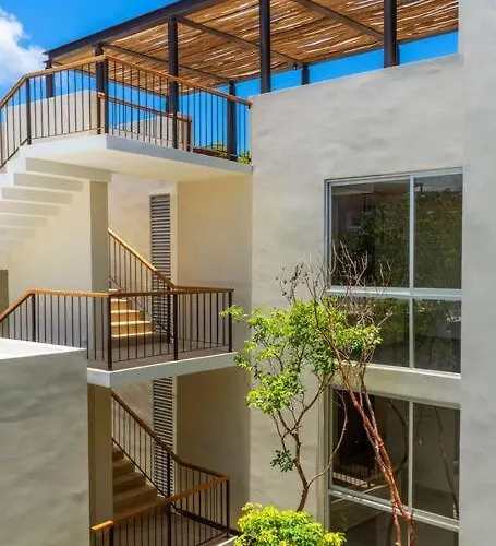 Modern W Balcony & Pool La Veleta, - - A207