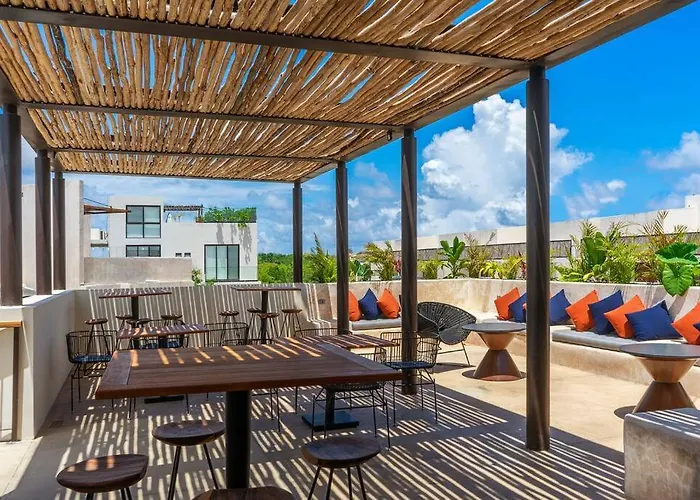 Modern W Balcony & Pool La Veleta, - - A207 Apartment
